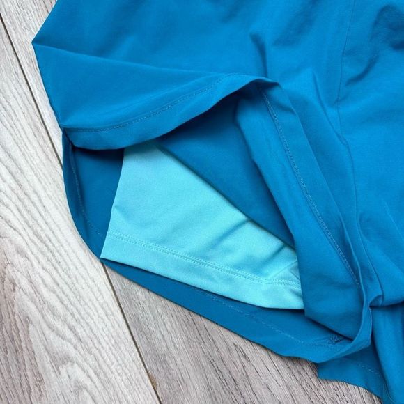 Nike Dri-Fit Lined Teal Shorts - Picture 6 of 6